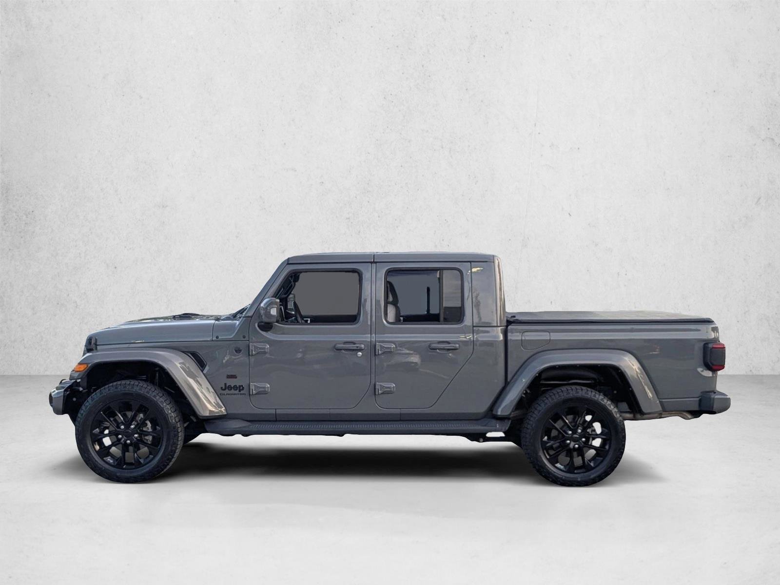 Used 2022 Jeep Gladiator Overland AWD/4WD image 8