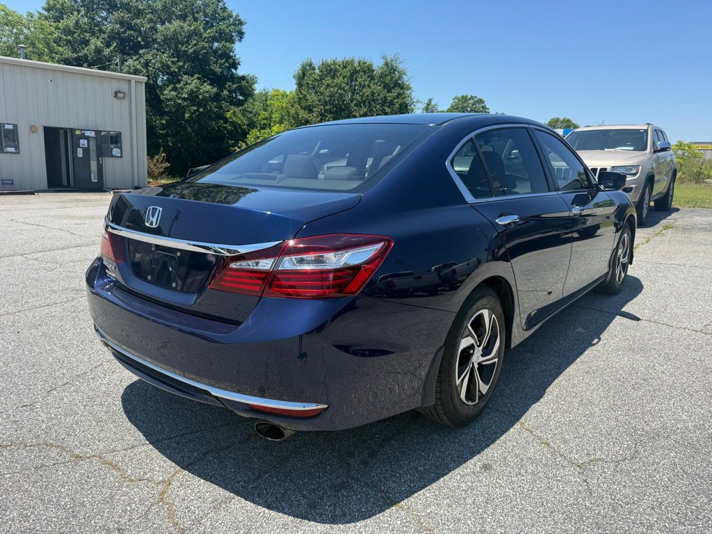Used 2017 Honda Accord LX image 7