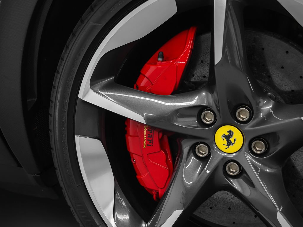 Certified 2025 Ferrari Purosangue AWD/4WD image 15