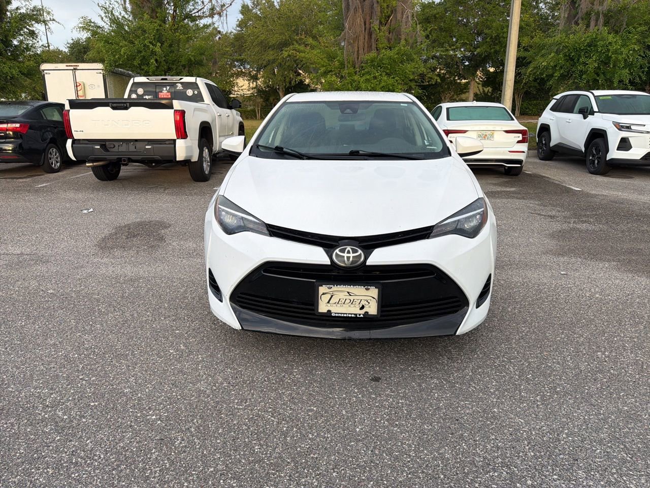 Used 2017 Toyota Corolla LE FWD image 8