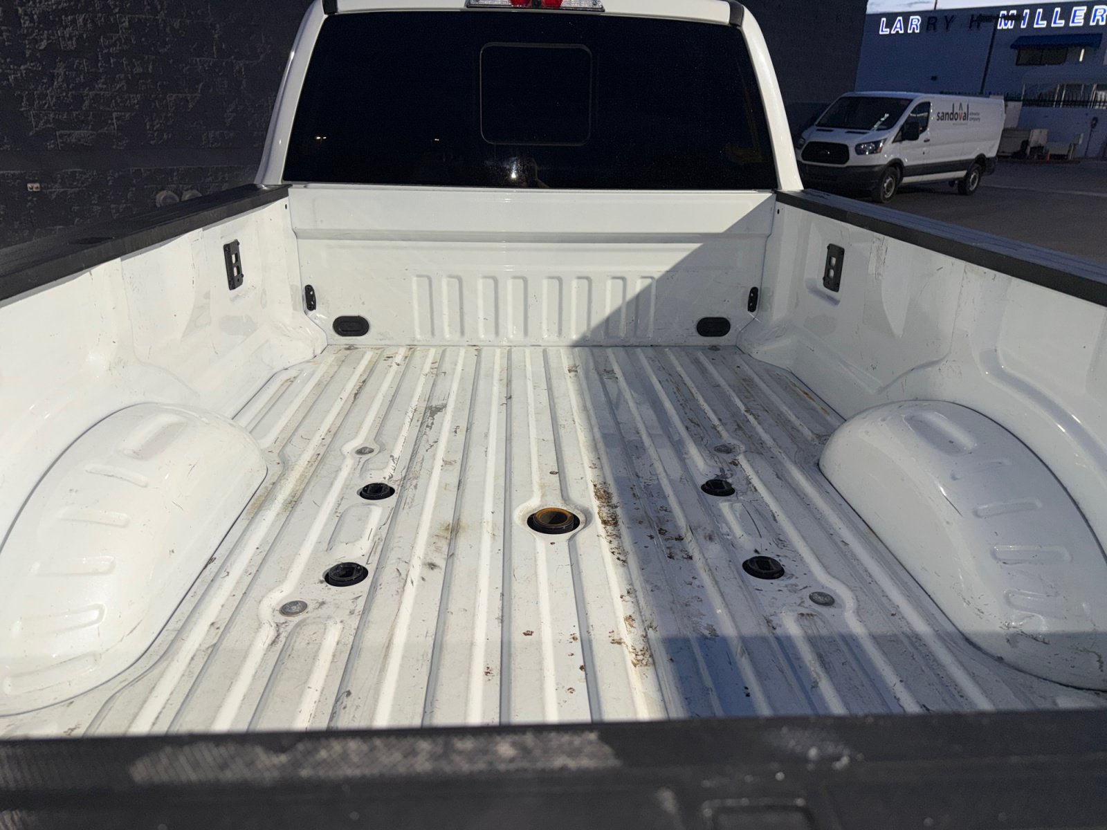 Used 2026 Ford F450 Platinum w/ FX4 Off-Road Package AWD/4WD image 28