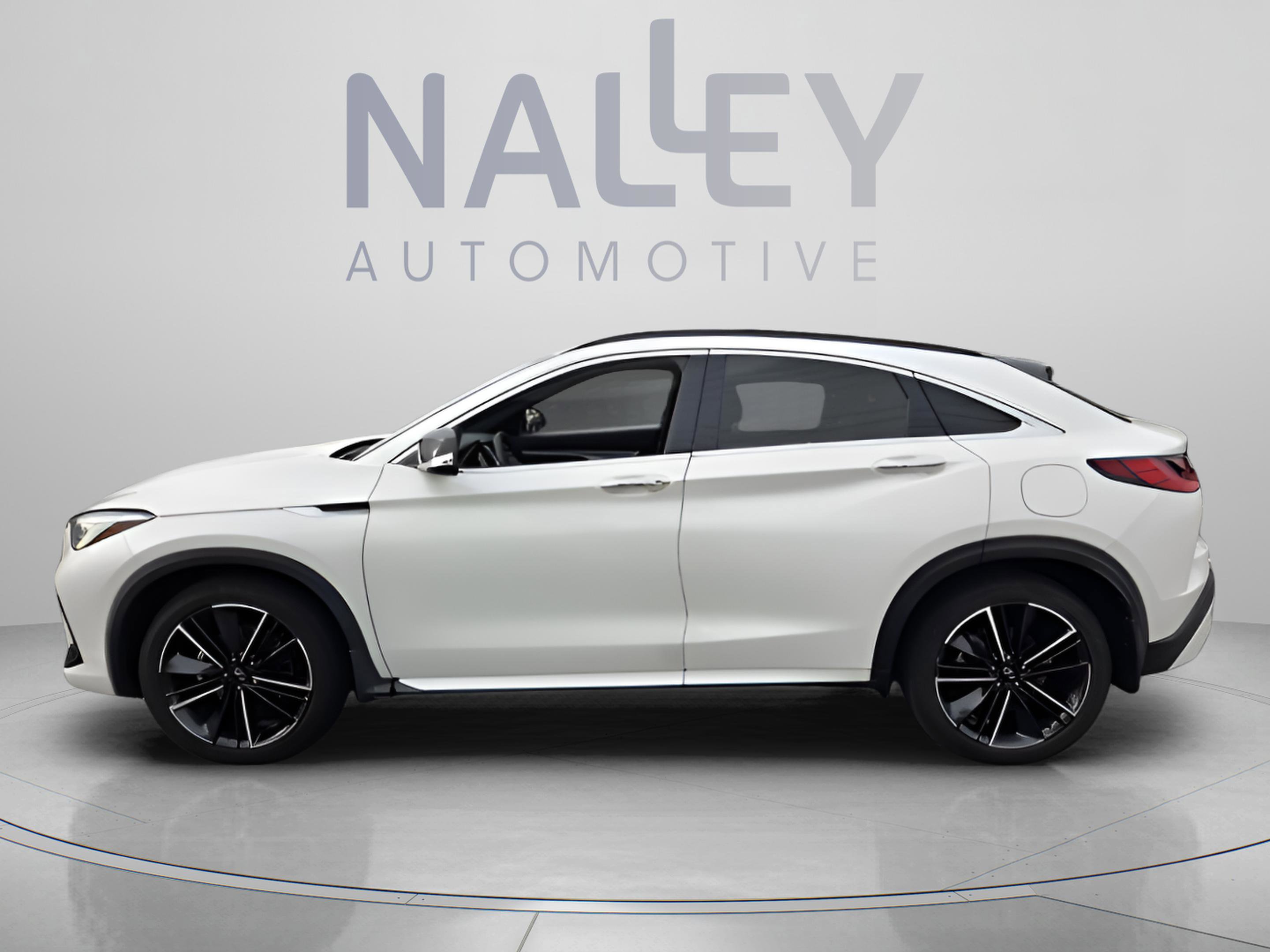 Used 2022 INFINITI QX55 Luxe w/ Cargo Package AWD/4WD image 2