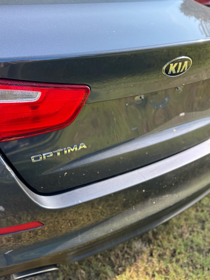 Used 2015 Kia Optima LX image 17