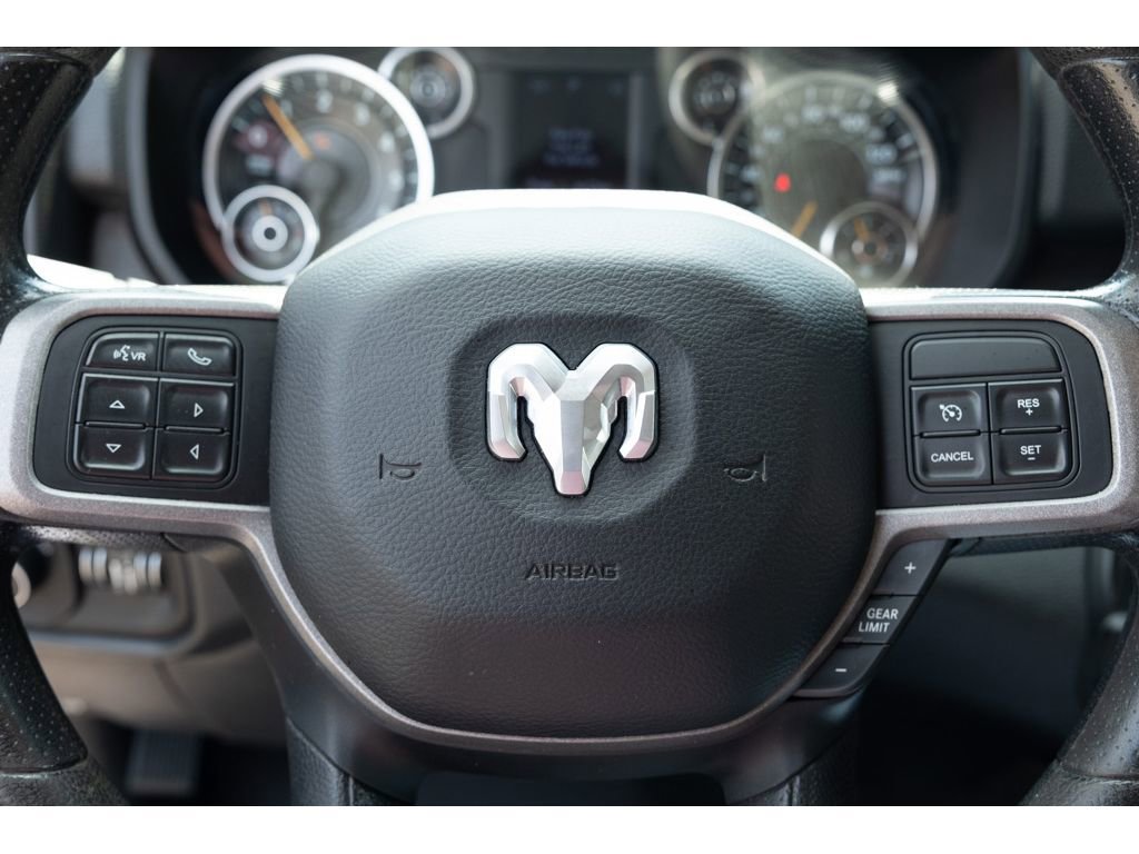 Used 2020 RAM 2500 Tradesman w/ Chrome Appearance Group image 16