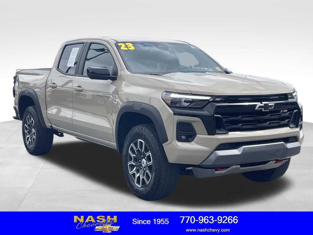 Used 2023 Chevrolet Colorado Z71 w/ Z71 Convenience Package 2