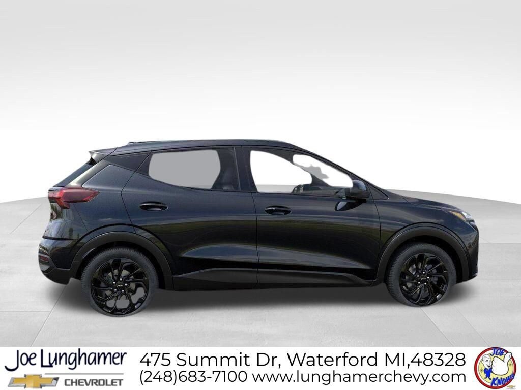 New 2027 Chevrolet Bolt RS FWD image 5