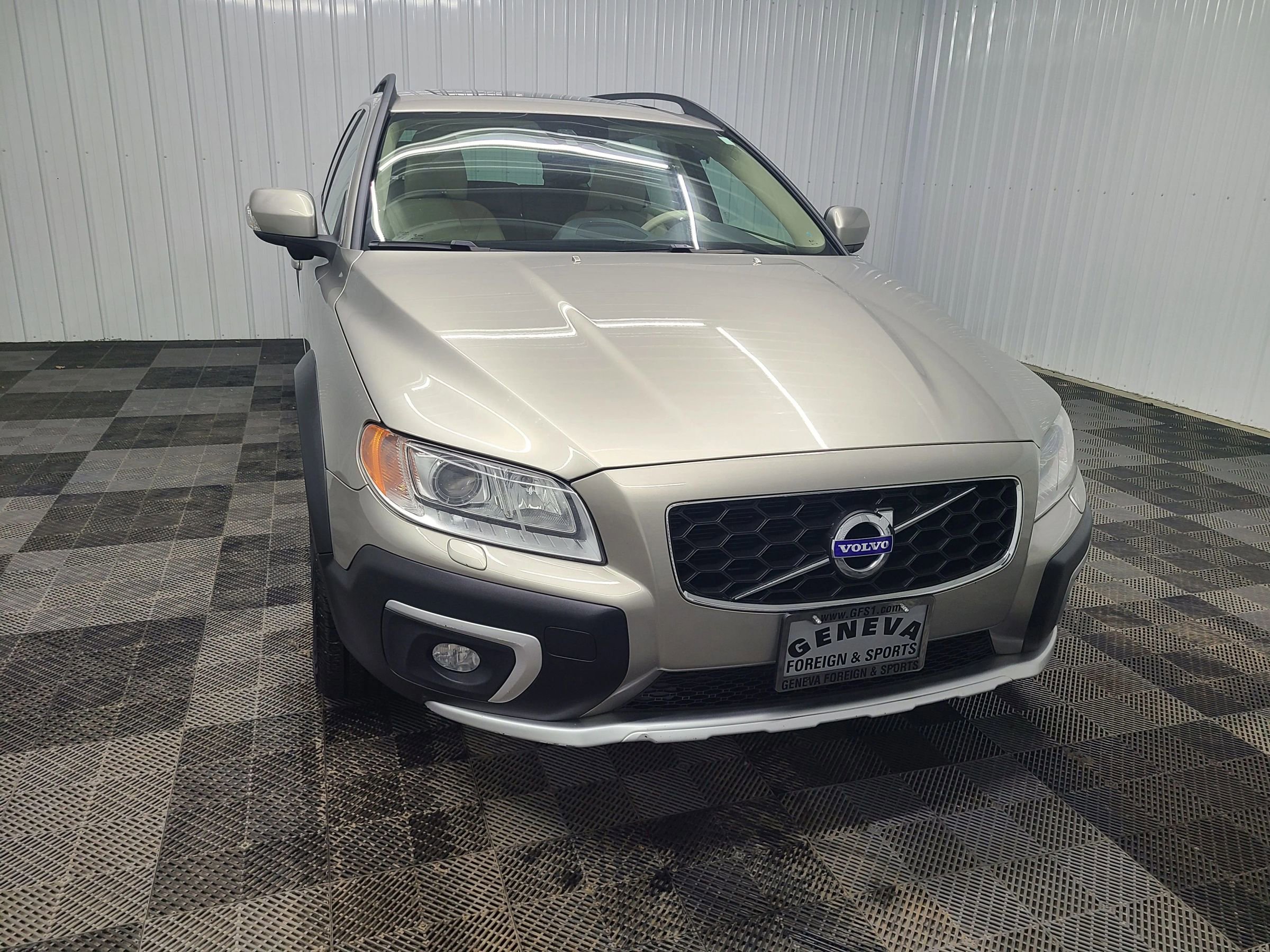 Used 2015 Volvo XC70 T5 Platinum image 5