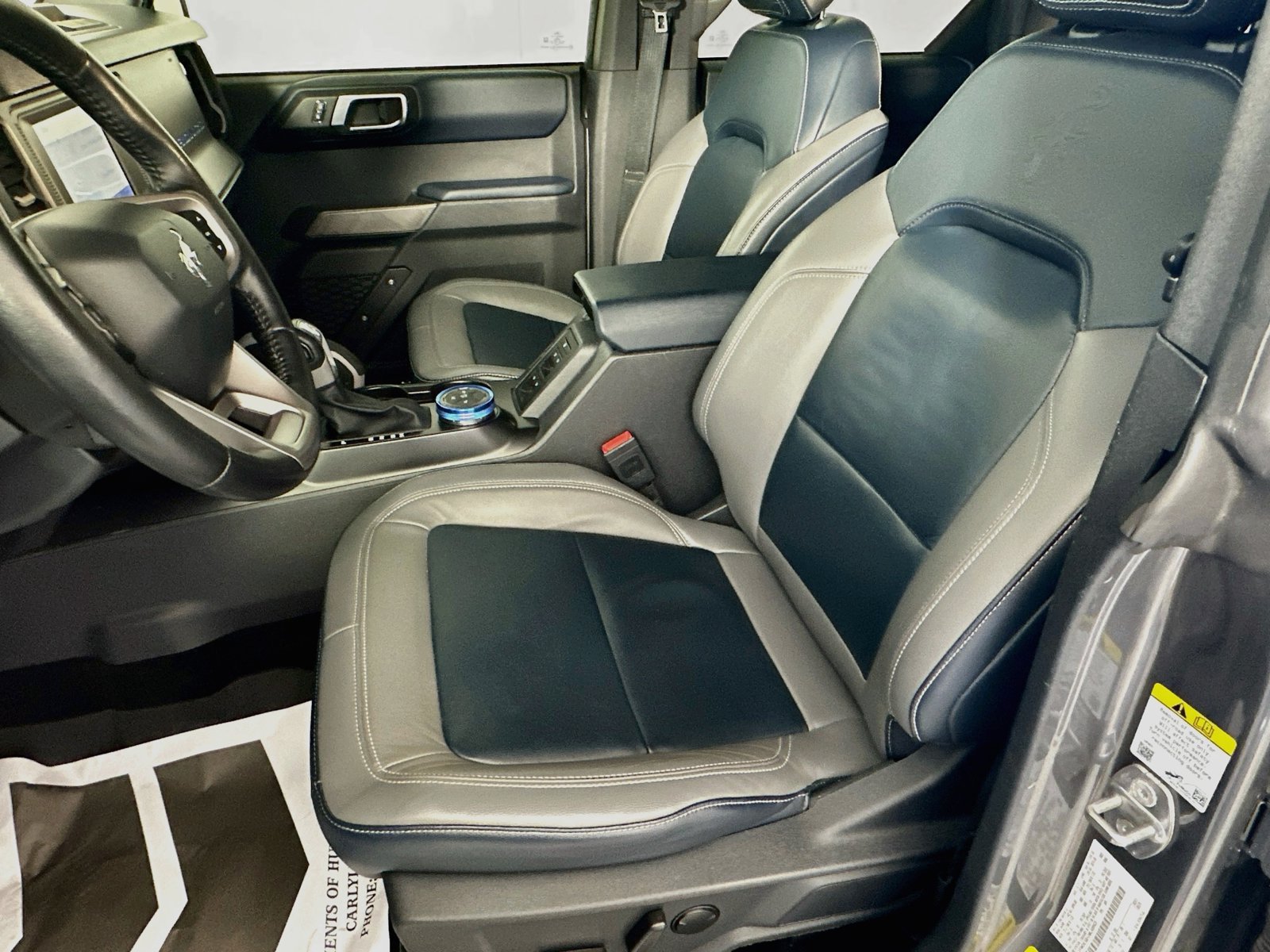 Used 2021 Ford Bronco Outer Banks AWD/4WD image 19