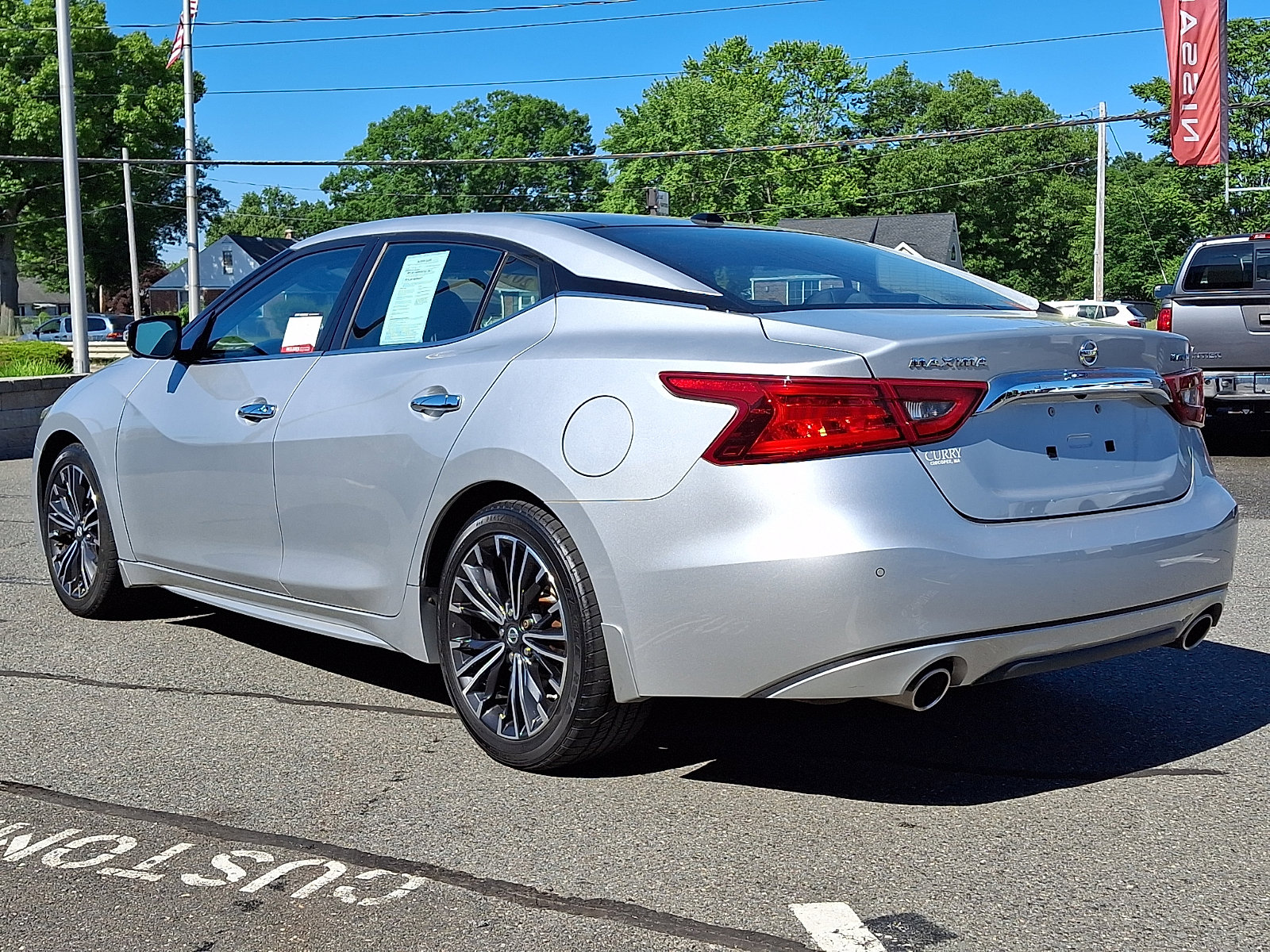 Used 2017 Nissan Maxima Platinum FWD image 4
