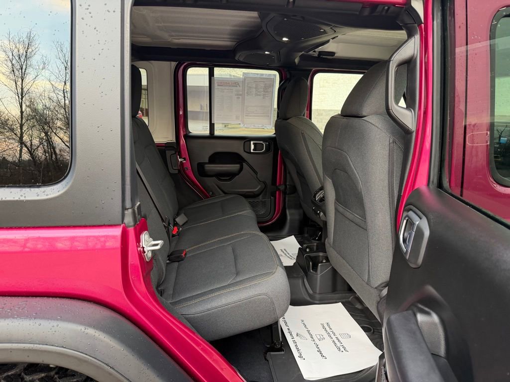 Used 2024 Jeep Wrangler Willys image 38