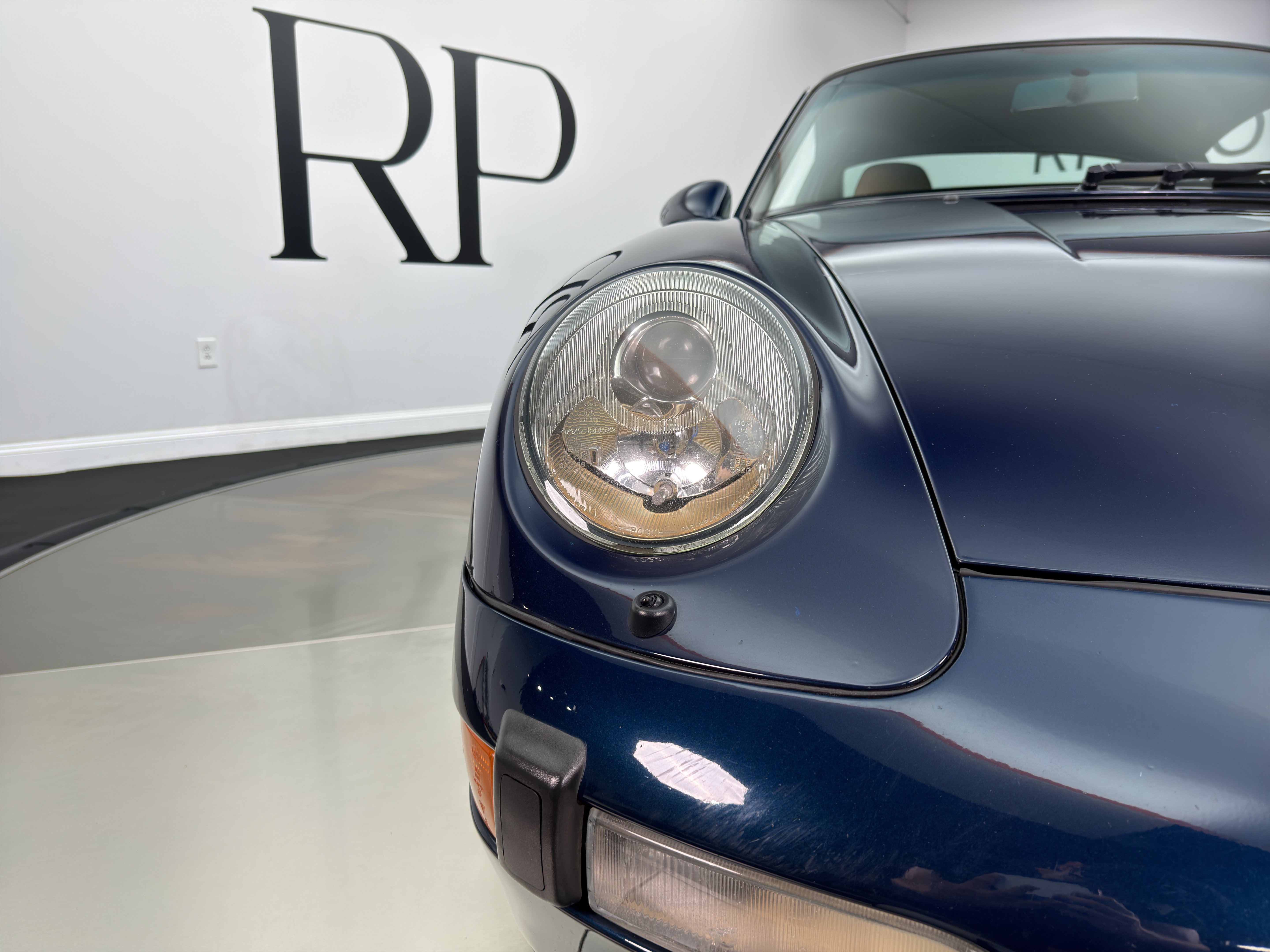 Used 1997 Porsche 911 Carrera RWD image 13