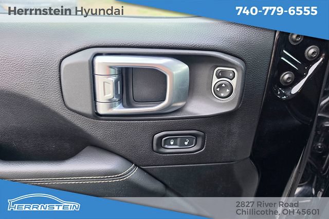 Used 2020 Jeep Gladiator Overland AWD/4WD image 15