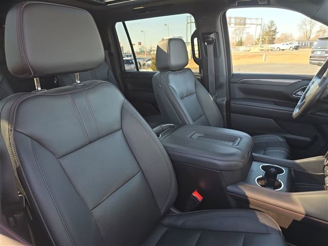 Certified 2022 Chevrolet Suburban RST w/ Sport Performance Package AWD/4WD image 29