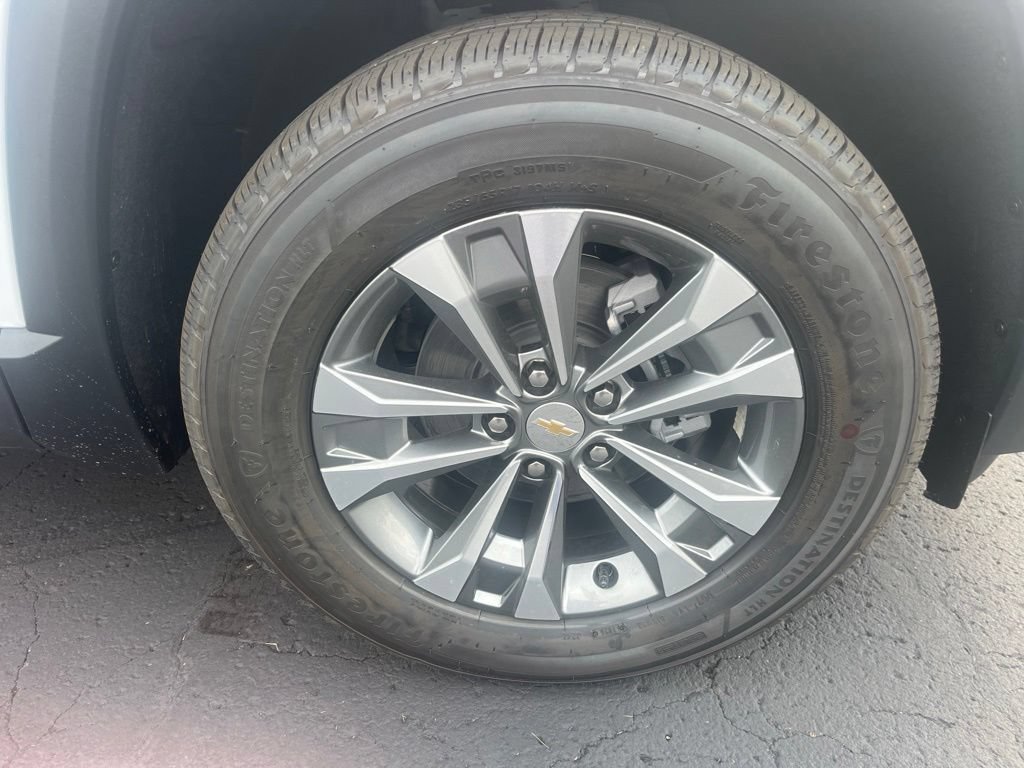 New 2027 Chevrolet Equinox LT FWD image 31