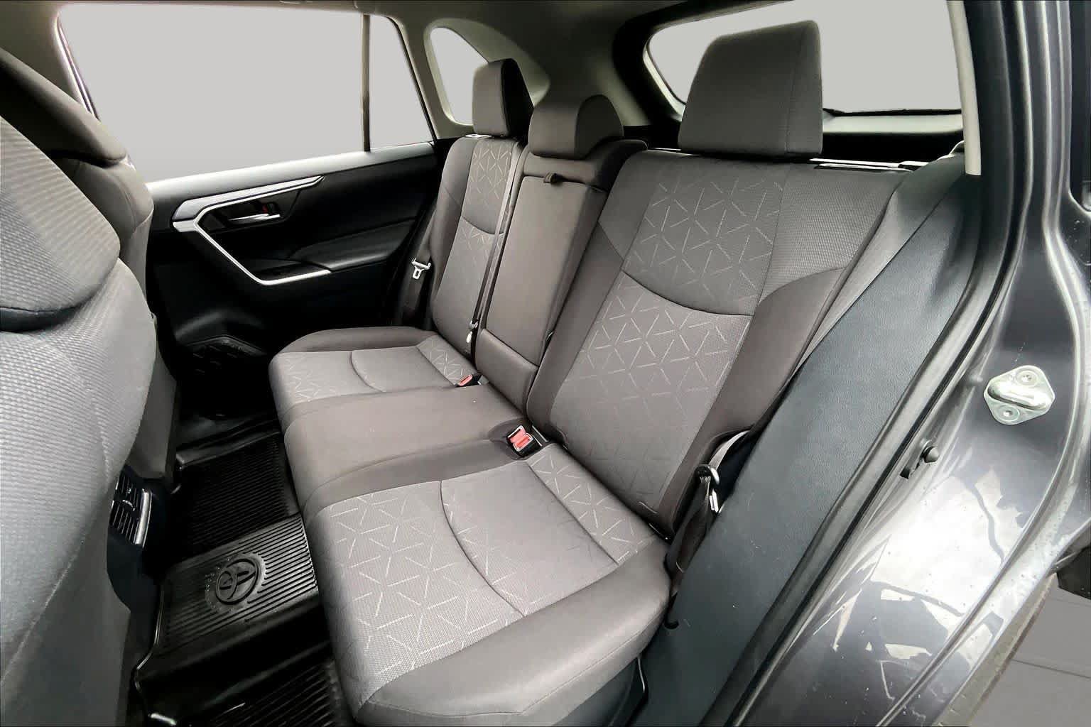 Certified 2025 Toyota RAV4 XLE AWD/4WD image 20