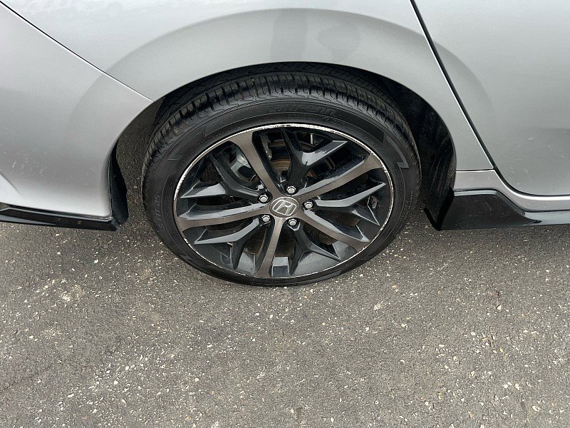 Used 2021 Honda Civic Sport image 11