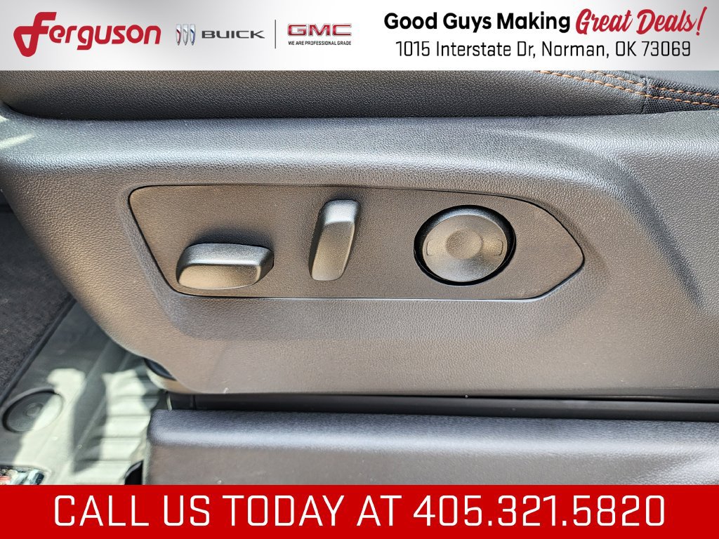 New 2026 GMC Sierra 1500 AT4 w/ AT4 Premium Package AWD/4WD image 18
