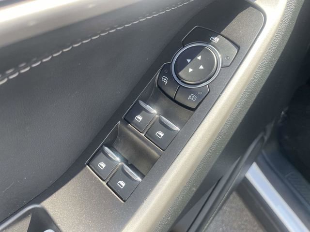 Used 2024 Ford Explorer XLT w/ Equipment Group 202A image 15