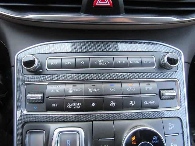 Used 2022 Hyundai Santa Fe Limited image 49