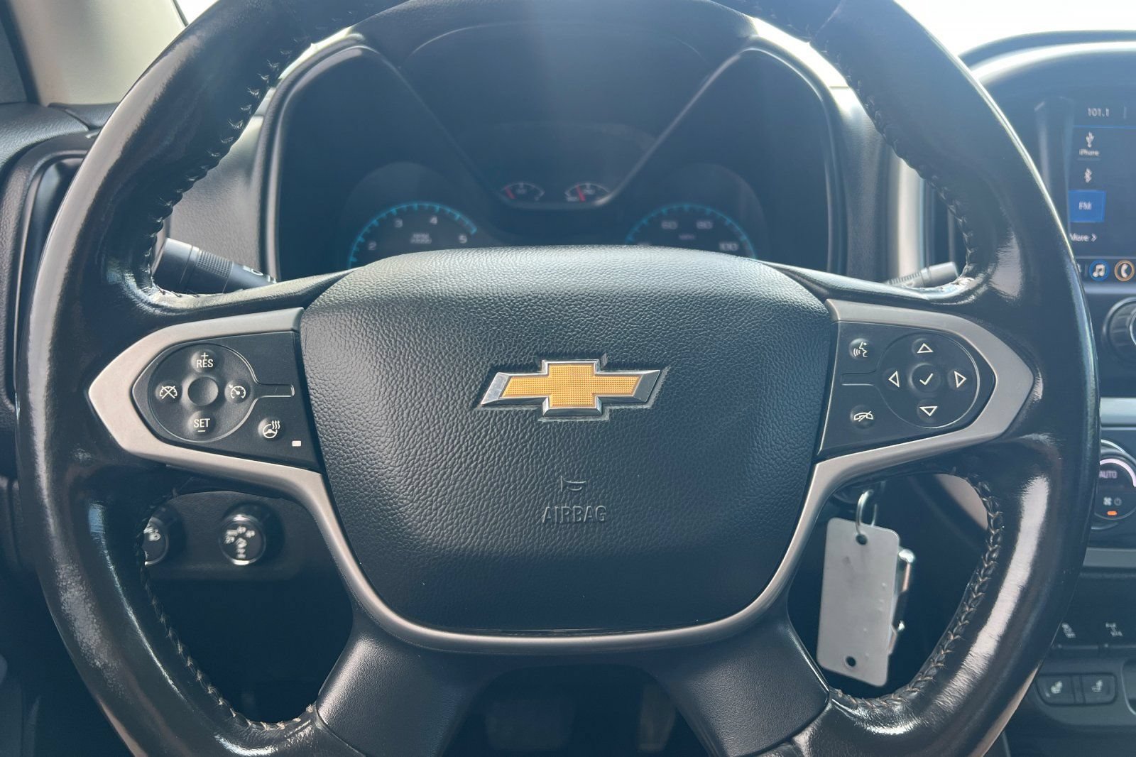 Used 2022 Chevrolet Colorado ZR2 w/ LPO, Door Decal Package AWD/4WD image 18