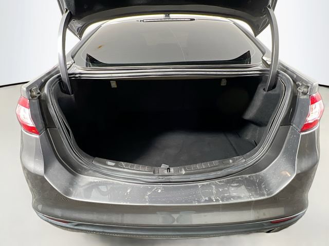 Used 2013 Ford Fusion SE image 23