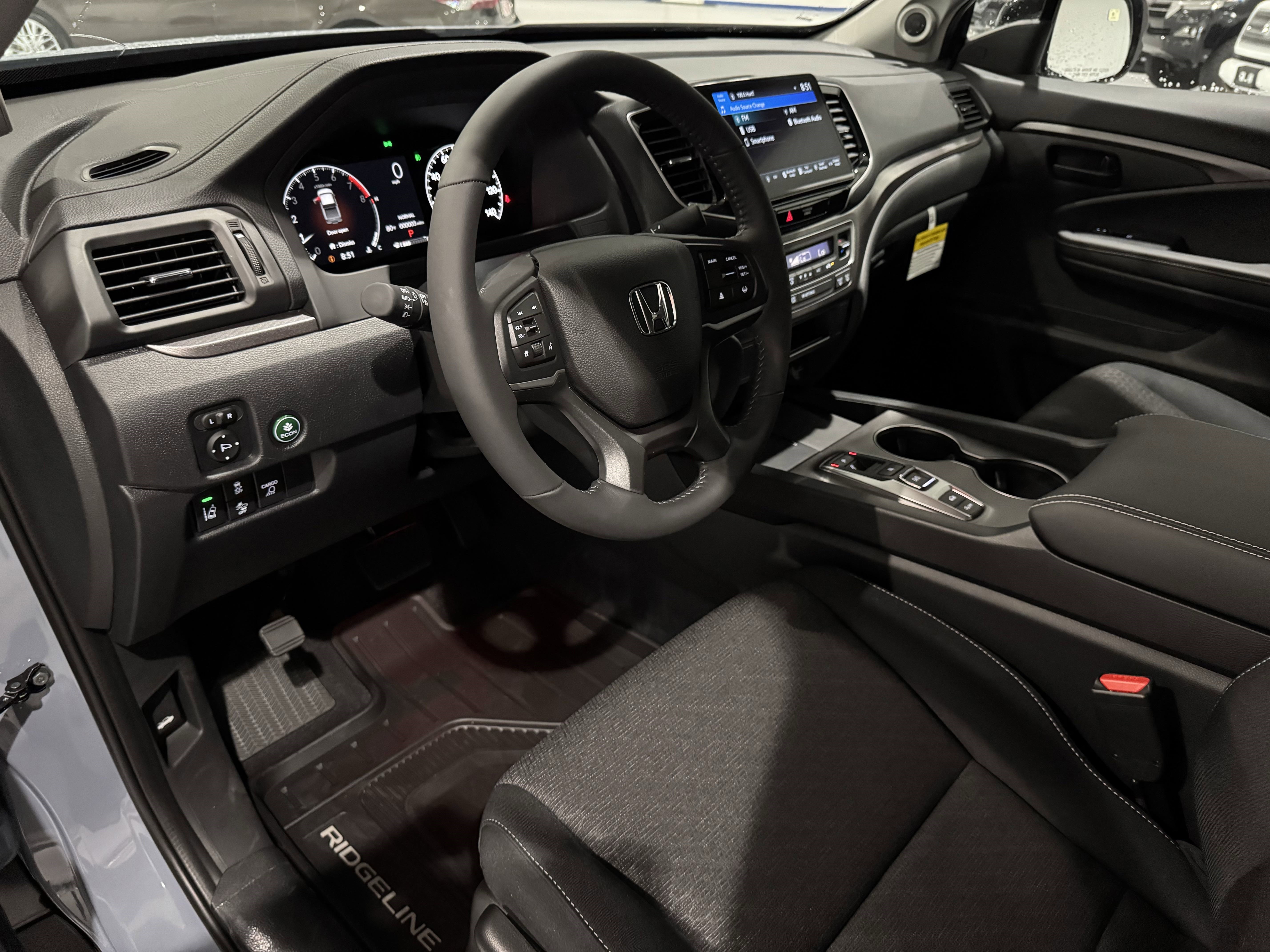 New 2025 Honda Ridgeline Sport image 9