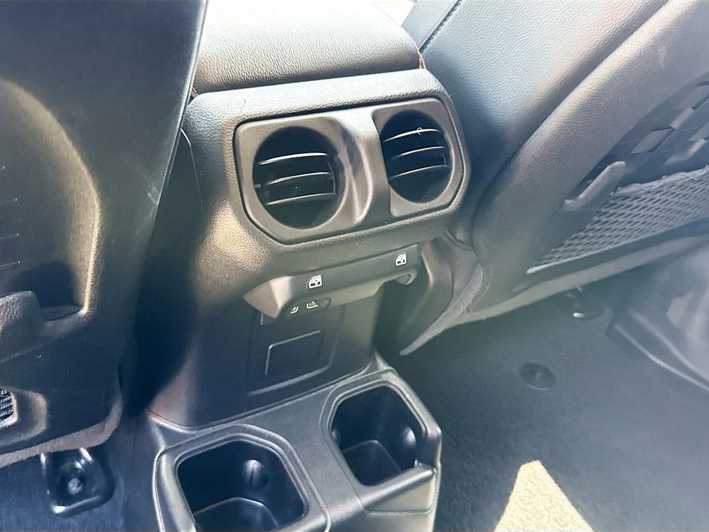 Used 2022 Jeep Gladiator Rubicon w/ LED Lighting Group AWD/4WD image 28