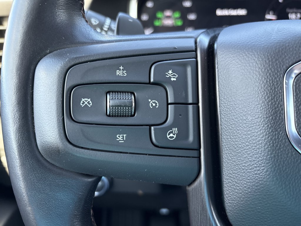 Used 2022 GMC Sierra 1500 AT4 w/ AT4 Preferred Package AWD/4WD image 19