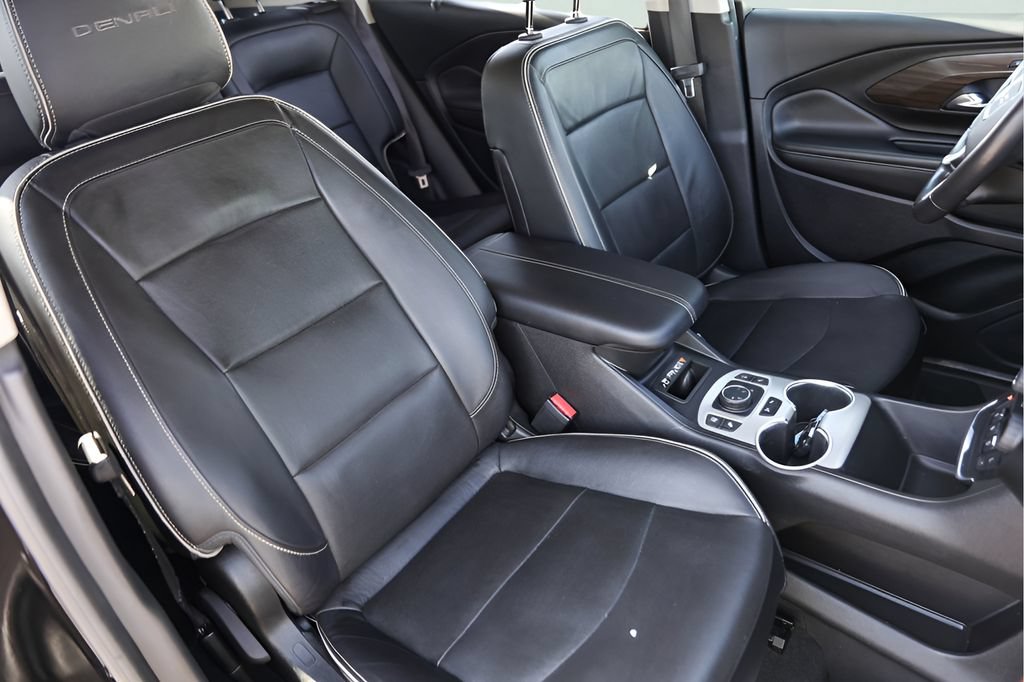 Used 2018 GMC Terrain Denali w/ Advanced Safety Package AWD/4WD image 33