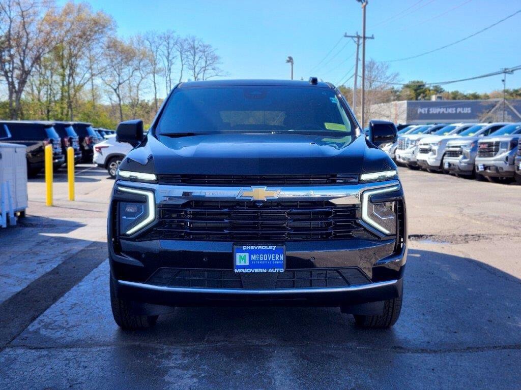 New 2026 Chevrolet Suburban LS AWD/4WD image 8