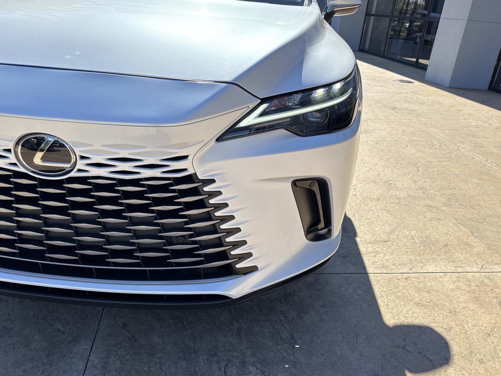 Certified 2025 Lexus RX 350 FWD image 9