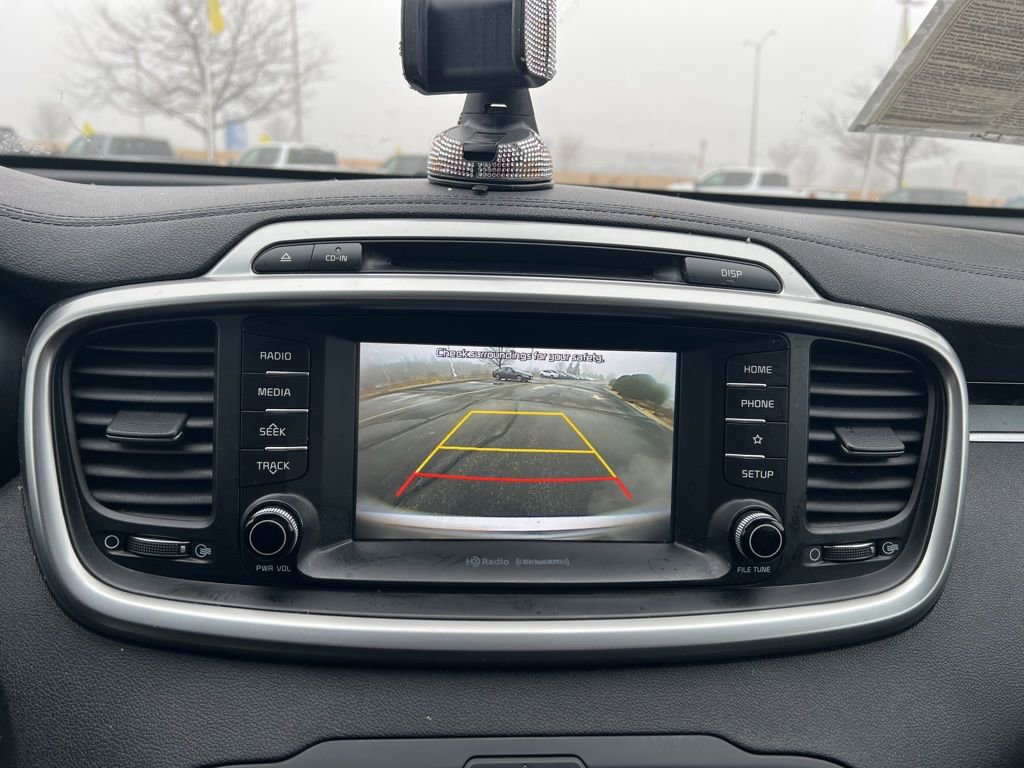 Used 2019 Kia Sorento LX w/ LX Convenience Package image 19
