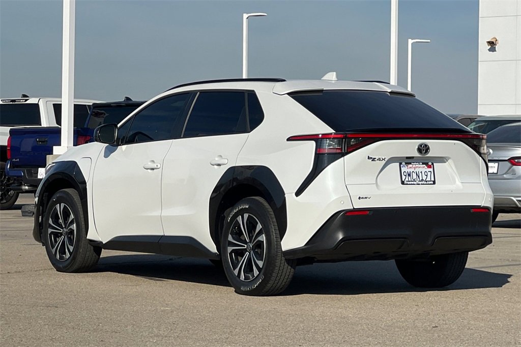 Used 2024 Toyota bZ4X XLE image 7