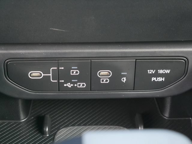 Used 2025 Kia K4 EX FWD image 30