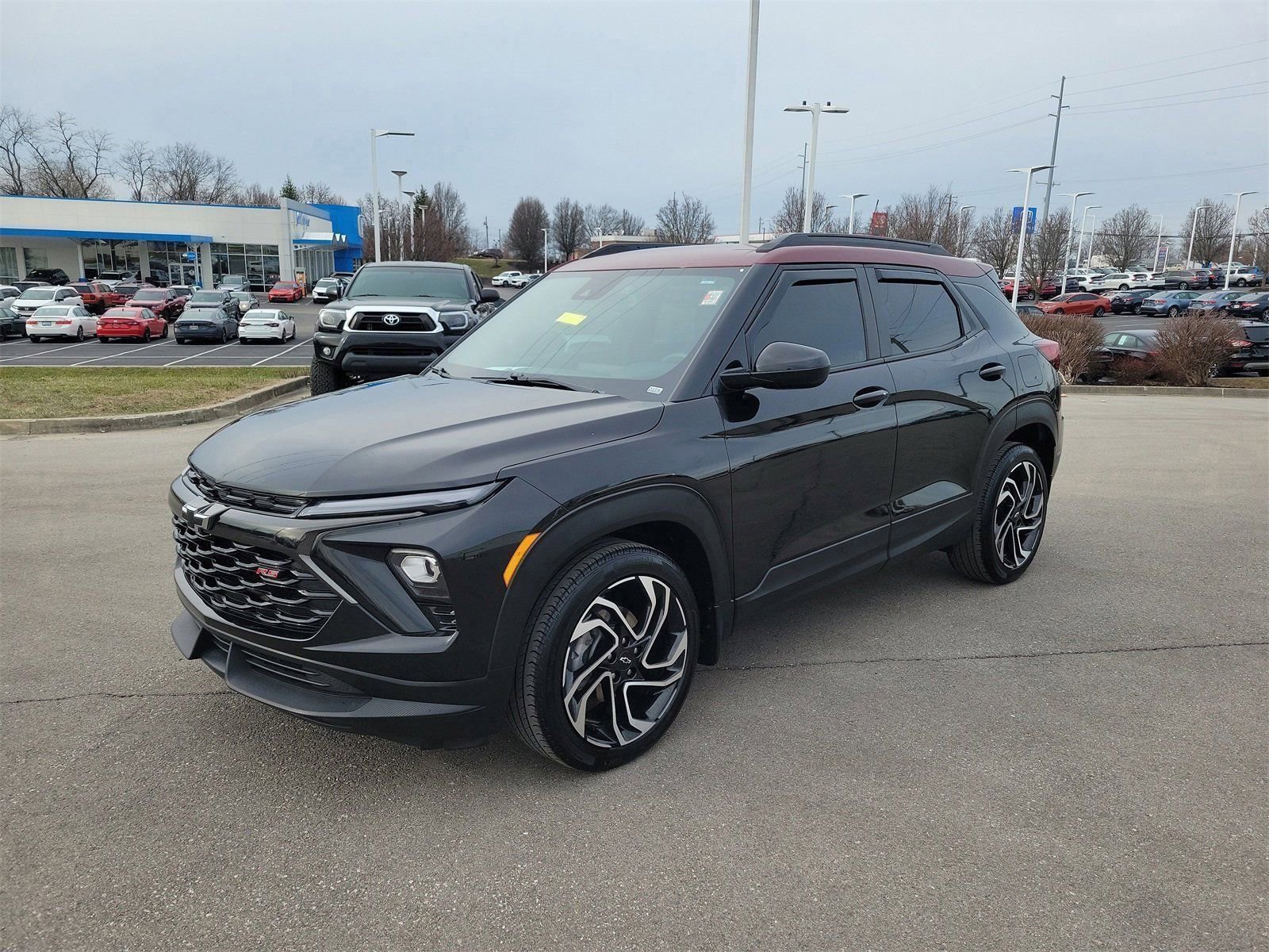 Used 2025 Chevrolet TrailBlazer RS w/ Convenience Package image 2