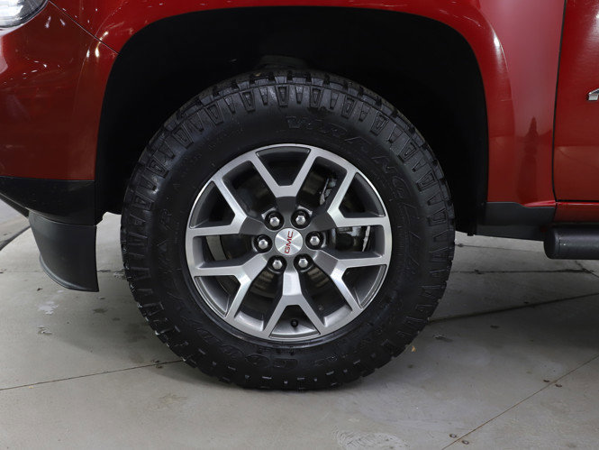 Used 2021 GMC Canyon AT4 w/ Driver Alert Package image 26