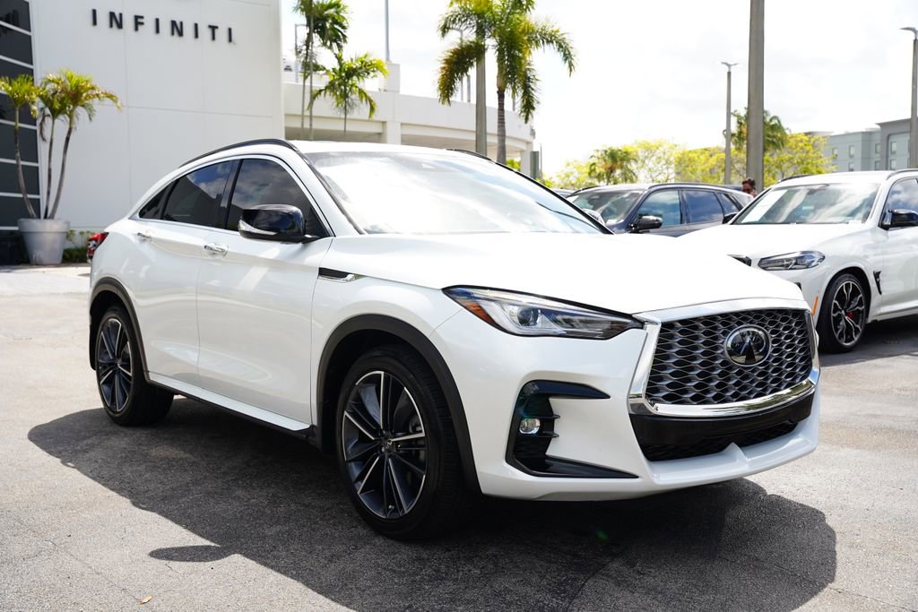 Used 2025 INFINITI QX55 Luxe w/ Cargo Package image 6