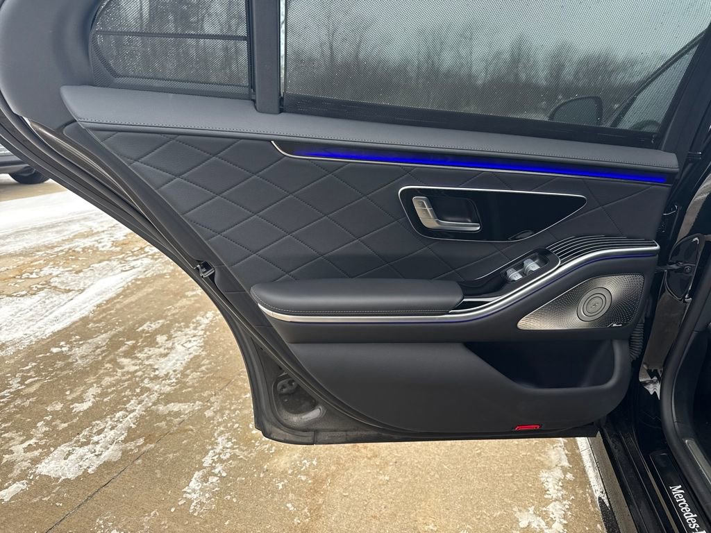 Used 2024 Mercedes-Benz S 580 S 580 image 13