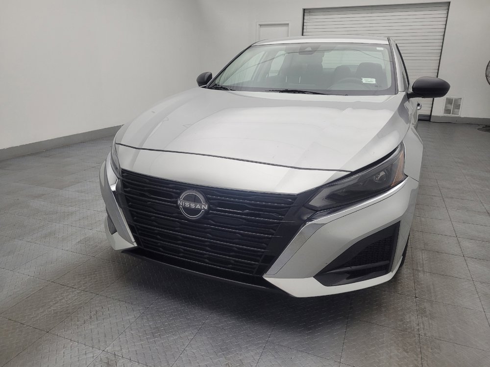 Used 2024 Nissan Altima 2.5 SV image 15