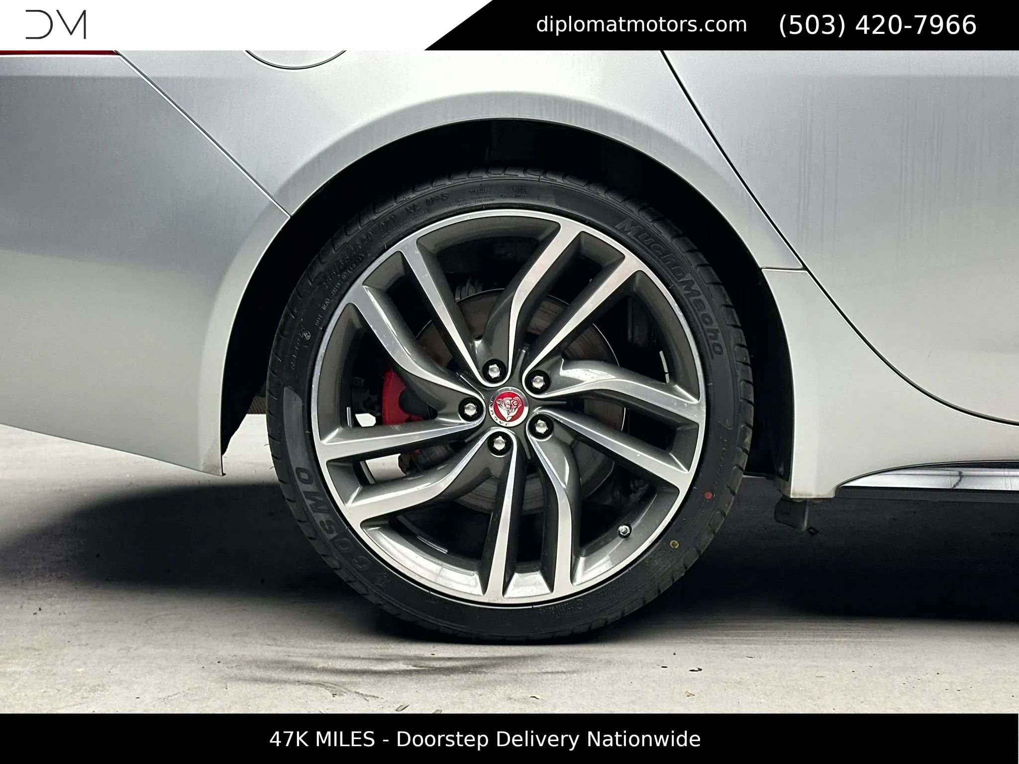 Used 2018 Jaguar XF S RWD image 42