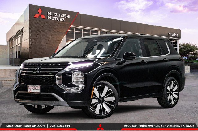 New 2025 Mitsubishi Outlander SE