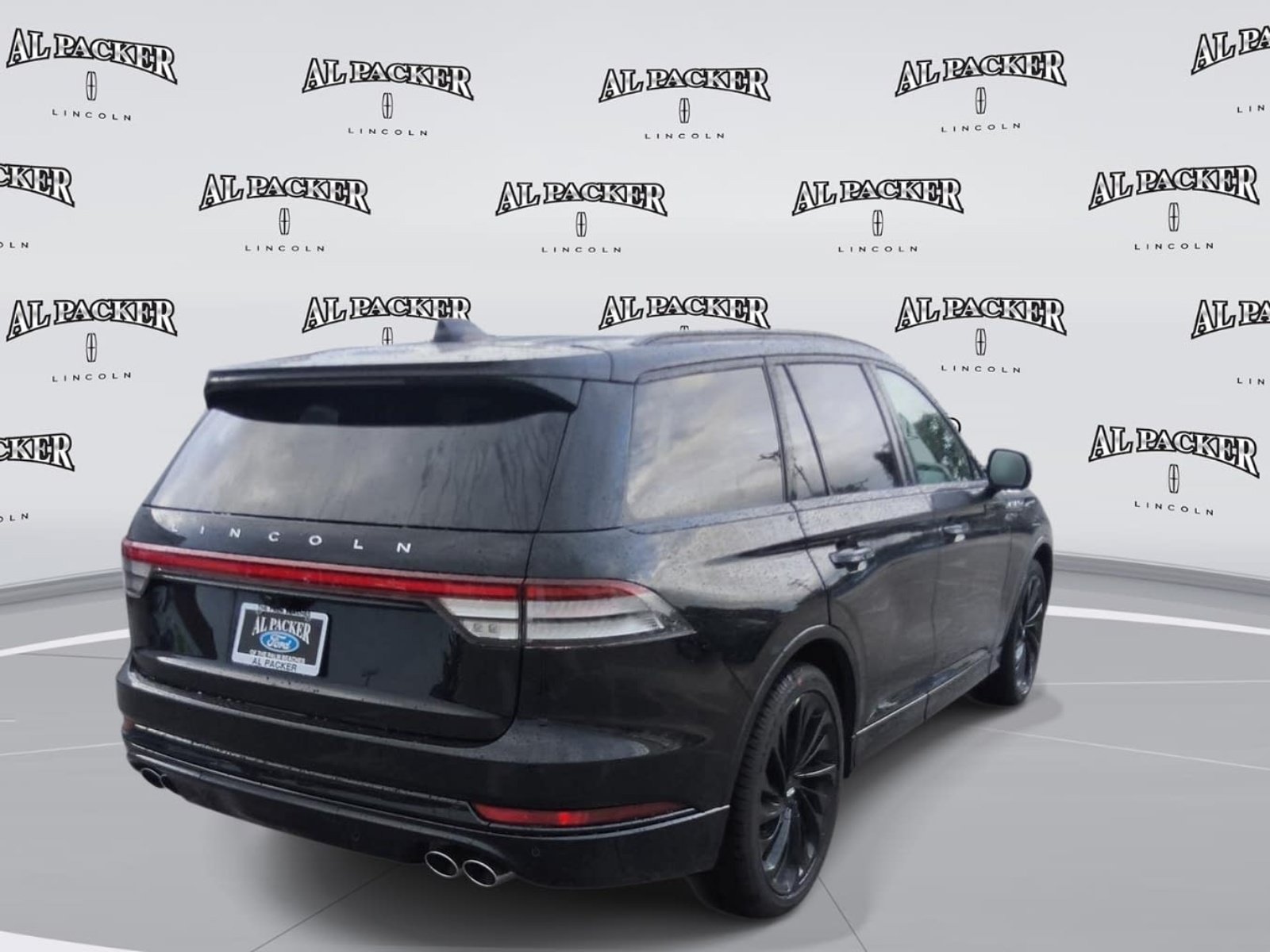 New 2027 Lincoln Aviator Reserve w/ Jet Appearance Package RWD image 5