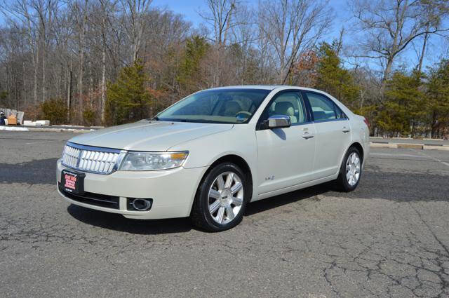 Used 2008 Lincoln MKZ image 2