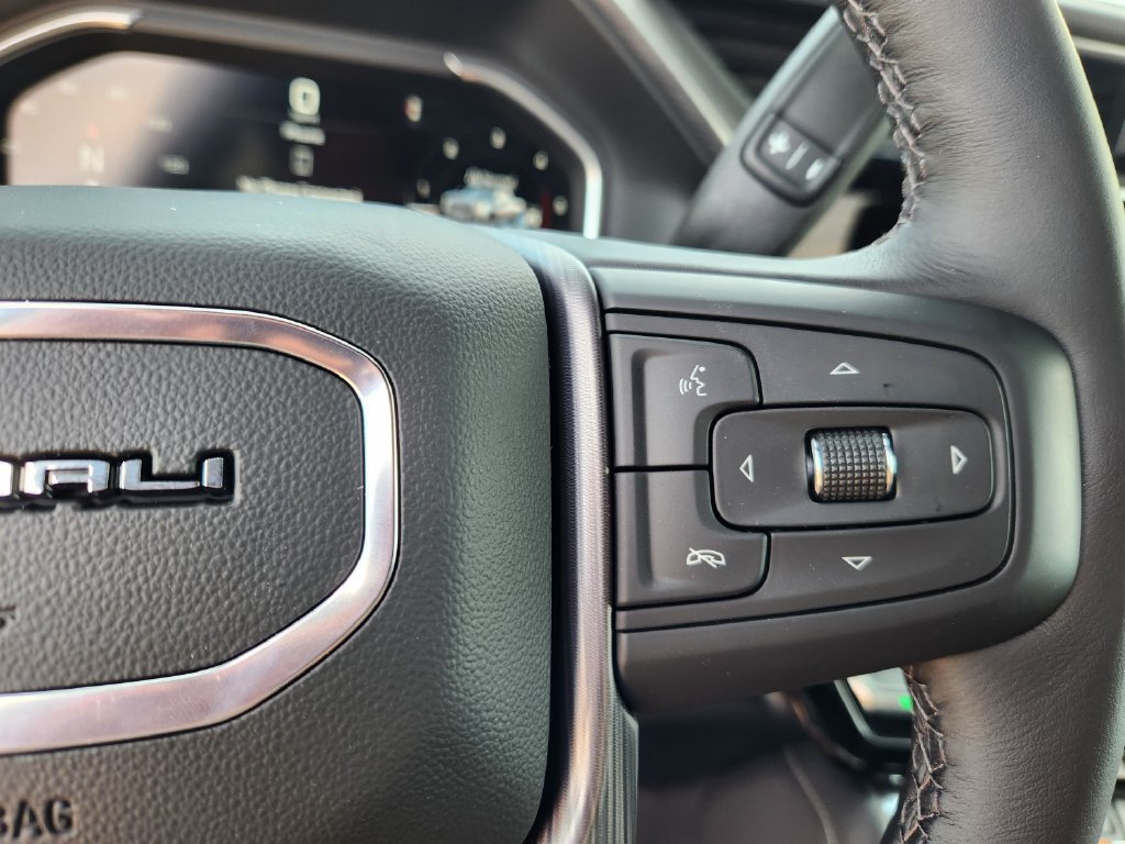 New 2026 GMC Sierra 3500 Denali Ultimate w/ LPO, Black Badging Package AWD/4WD image 13
