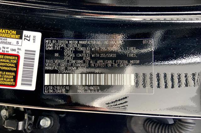 Certified 2025 Toyota Grand Highlander FWD image 36