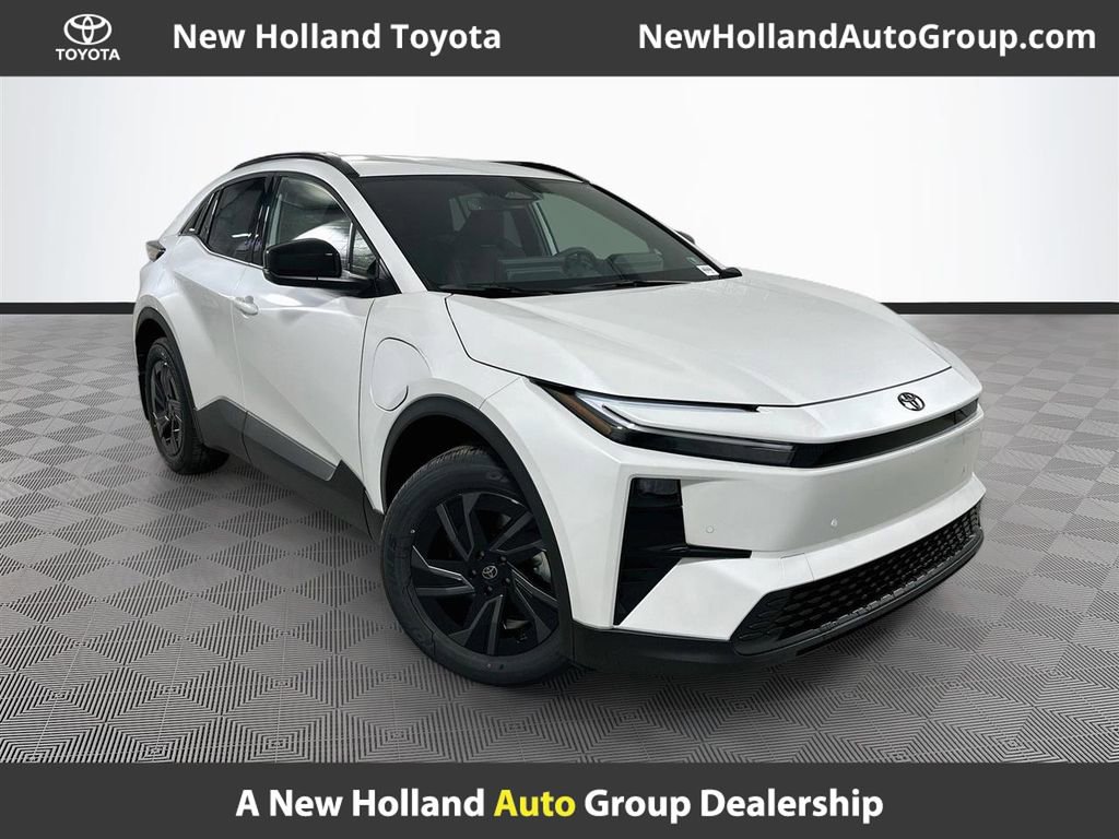 New 2026 Toyota C-HR AWD/4WD video 1