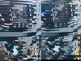 Used 2020 Chrysler Pacifica Touring-L AWD/4WD image 32