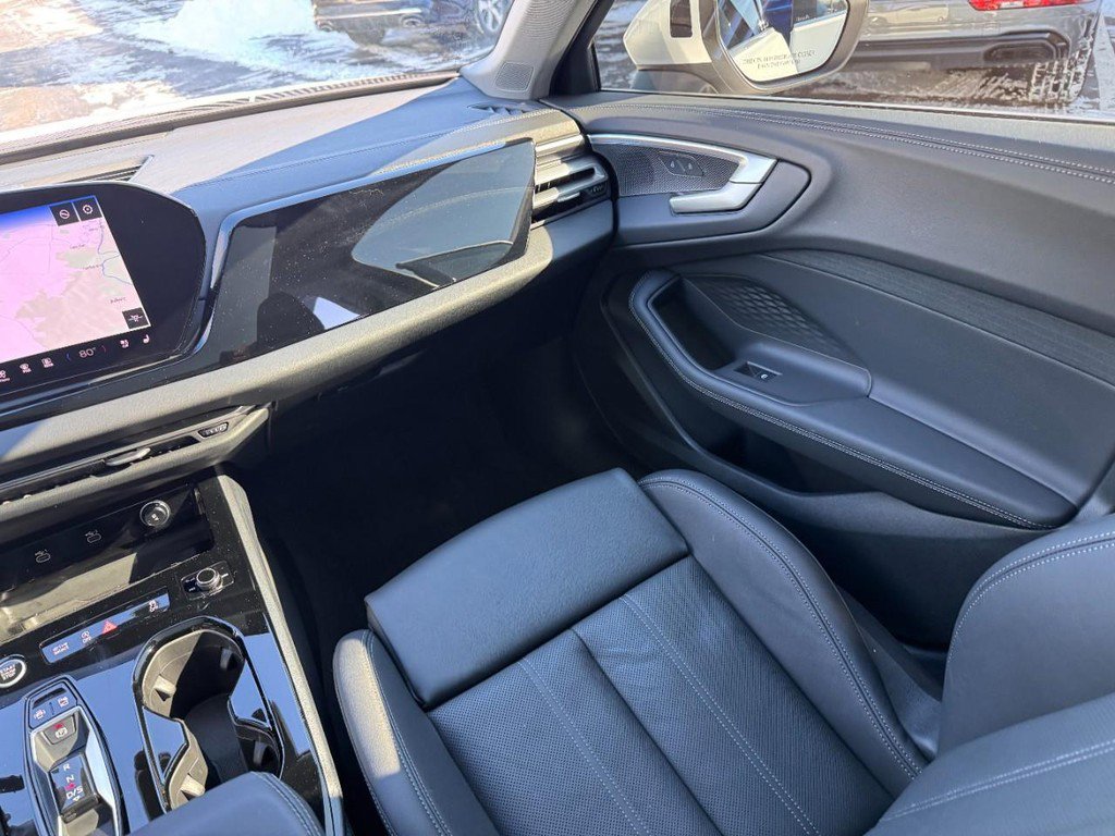 Used 2025 Audi A5 2.0T Premium Plus w/ Premium Plus image 15