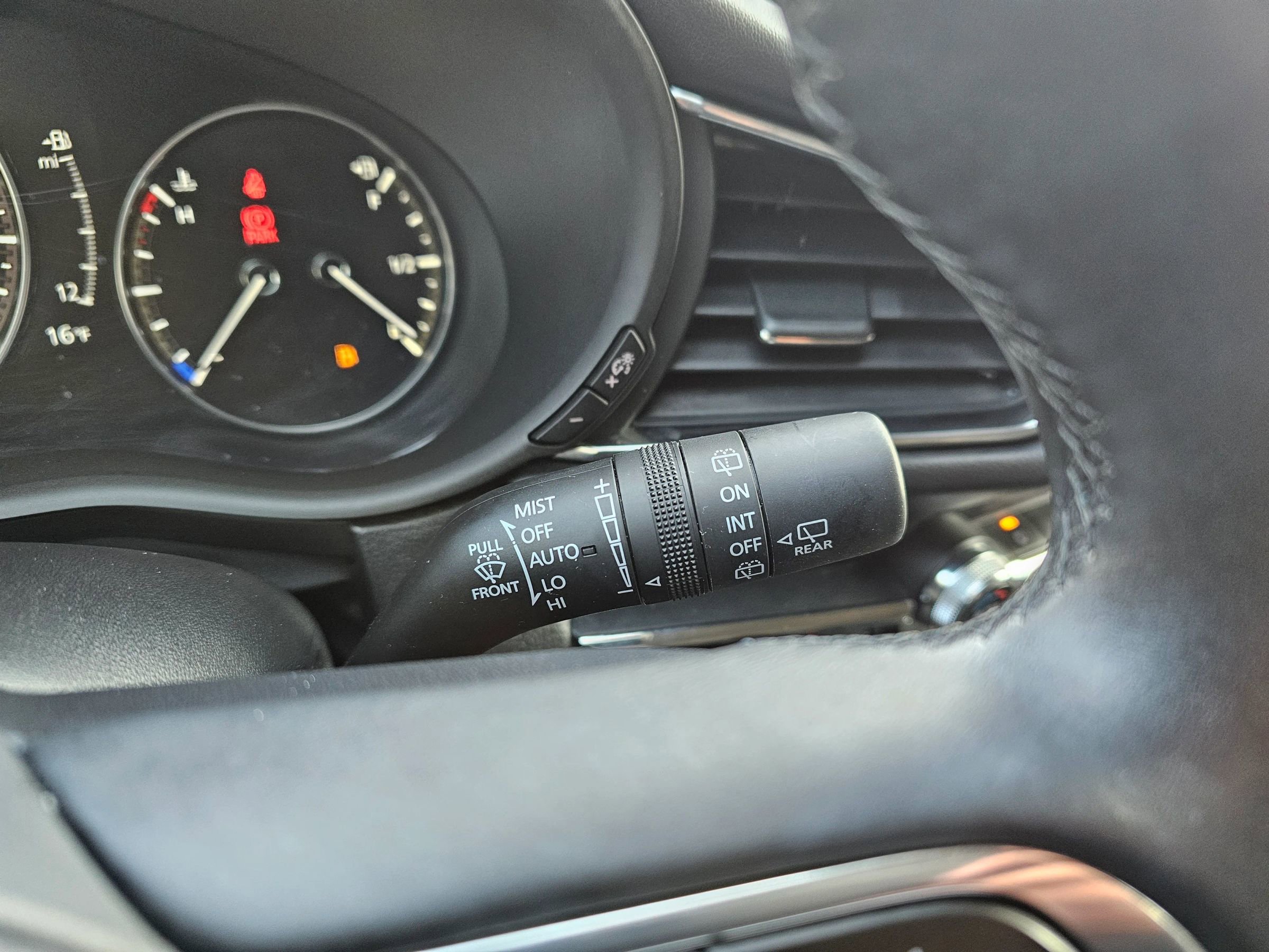 Used 2023 MAZDA CX-30 AWD 2.5 S w/ Preferred Package image 22