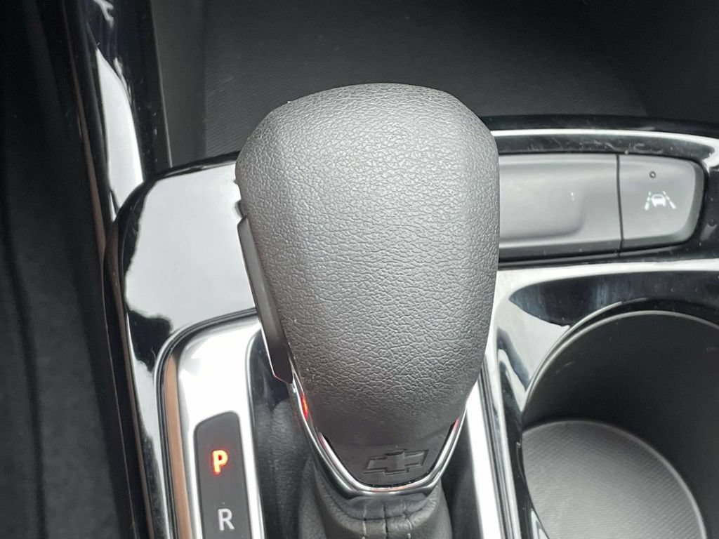Used 2025 Chevrolet Trax ACTIV w/ Driver Confidence Package FWD image 24